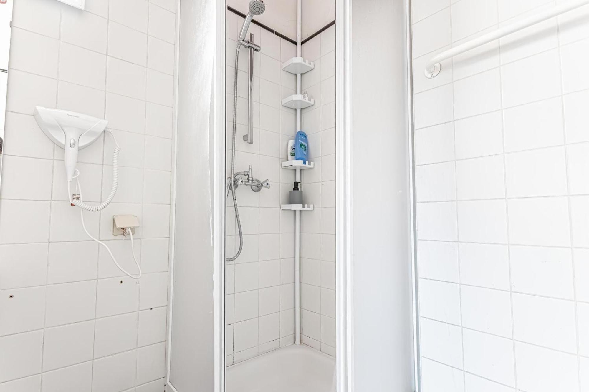 Comfy 3Br Shared Apartment - U6 Subway, Danube & Millenium City Bécs Kültér fotó